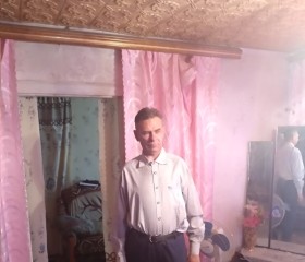 Виктор, 58 лет, Новониколаевский