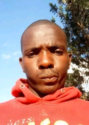 Lewis, 33, Kenya, Nairobi