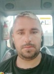 İsmail, 36, Iskenderun