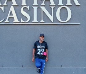 Rethabile, 28, Cape Town