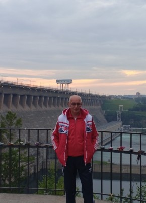 Александр из Братска 55 лет