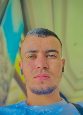 Zakaria, 24, المغرب, طنجة
