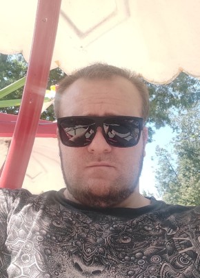 Вадим из Великого Новгорода 35 лет
