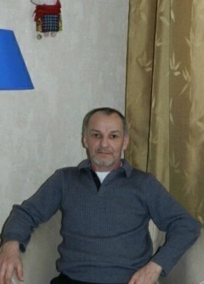 Василий из Санкт-Петербурга 63 года