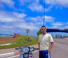 Kamal, 25, El Jadida