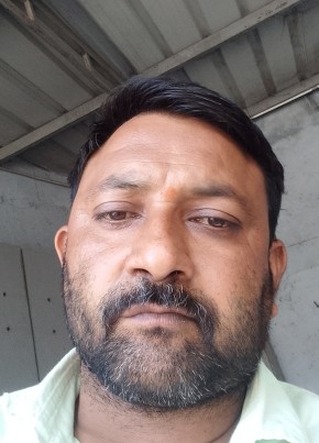 Mukesh, 40, India, Surat