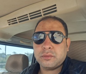 ميدو جميل, 35, Cairo