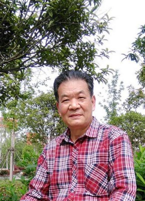 暮莲, 58, 中华人民共和国, 武汉