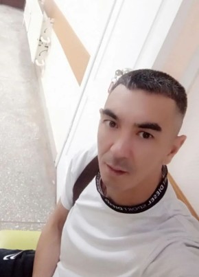 Денис из Норильска 40 лет