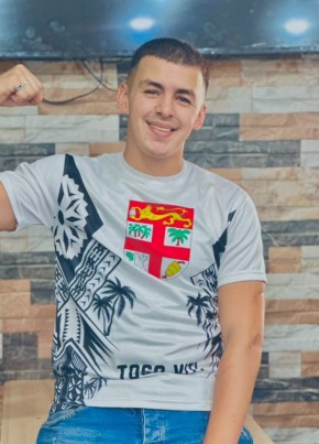 Nadir из Constantine 24 года