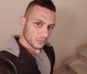 Giuseppe, 39, Augusta