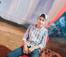 Neetesh, 20, Bari