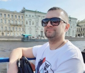 Roman, 38, Saint Petersburg