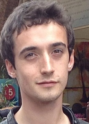 Sylvain, 30, République Française, Issy-les-Moulineaux