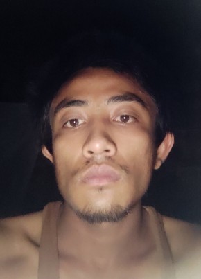 Bhal laagise из Myeik 18 лет