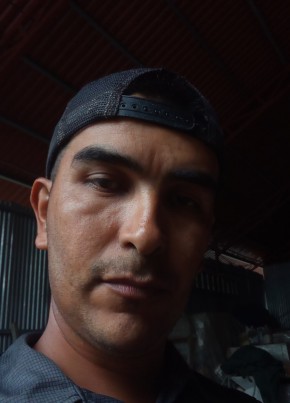Wilfredo Duarte, 38, República de Costa Rica, San José (San José)