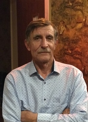 Виктор, 70, Россия, Джубга