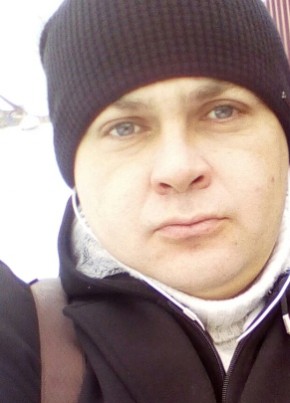 Роман, 36, Россия, Тоцкое