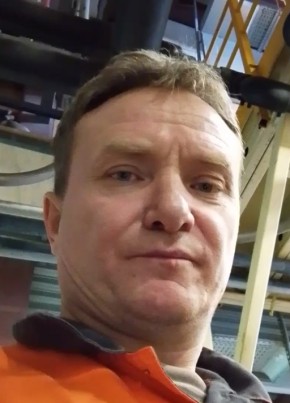 Юрий из Дедовска 49 лет