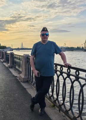 Алексей из Санкт-Петербурга 53 года