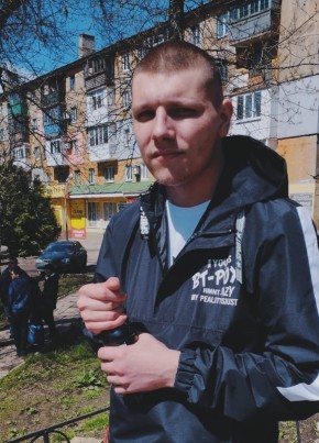 Алекс, 25, Україна, Кріпенський