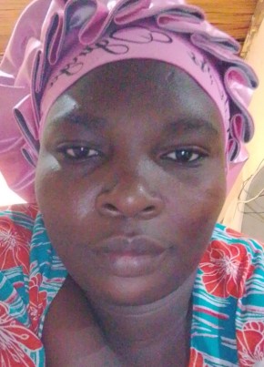 Nicole akinyi из Kisumu 25 лет