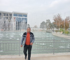 Akademik, 39, Tashkent