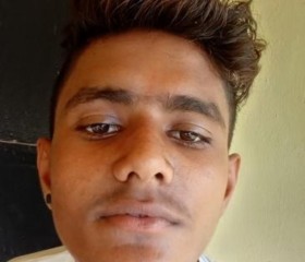 Ankit, 20, Deoria