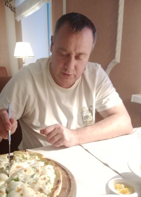 Андрей из Ярославли 54 года