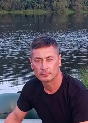 Oleg, 50, Russia, Kommunar