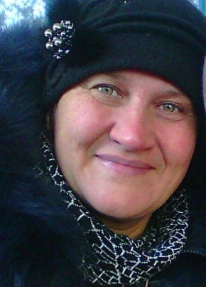 Оля, 59, Россия, Бахчисарай