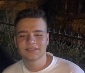 Yavuz, 19 лет, İzmir