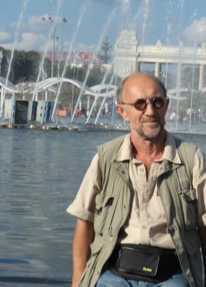 Yuri, 73, Россия, Москва