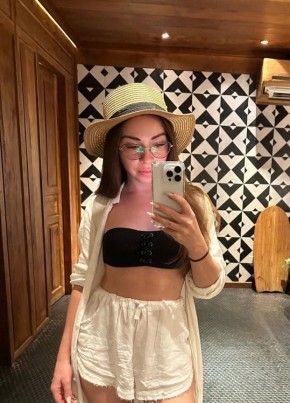 Yuliya, 36, Russia, Sochi