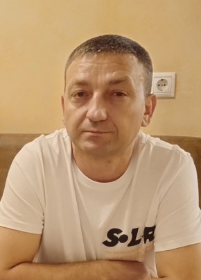 Игорь из Твери 51 год