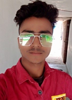 Subedar Ansari, 20, India, Hamīrpur (State of Uttar Pradesh)