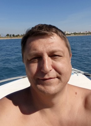 Пашка из Санкт-Петербурга 50 лет