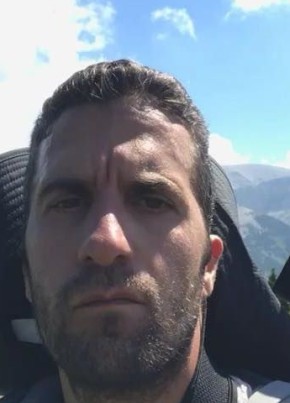 Danilo, 42, Repubblica Italiana, Bologna