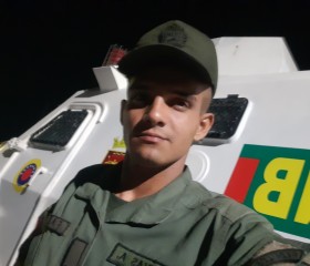 Jackson, 23, Villa Bruzual