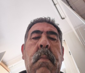 Ahmet , 57 лет, İstanbul