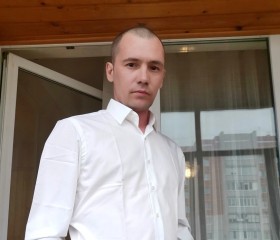 Игорь, 38 лет, Сапожок