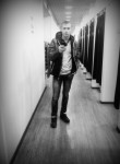 Виктор, 18 лет