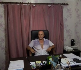 Олег, 45 лет, Лазаревское