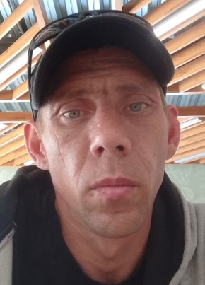 Олег из Казани 39 лет