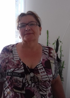 Лариса , 72, Россия, Краснодар