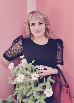 Александра, 40, Россия, Симферополь