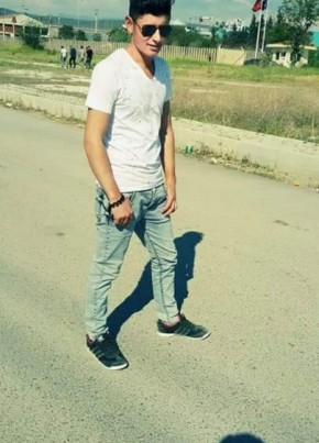 Ayaz Durmaz, 25, Türkiye Cumhuriyeti, Van