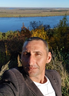 Александр из Смоленска 42 года