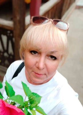 Anzhela, 54, Russia, Yekaterinburg