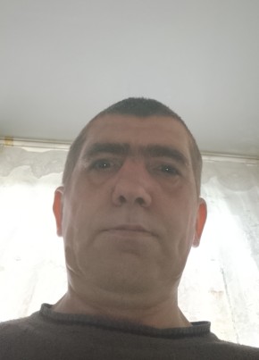 Сергей из Энгельса 42 года